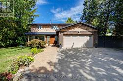 2263 TAYLOR'S ORCHARD  Mississauga, ON L5B 2T1