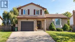3 DUNHILL CRESCENT N Guelph, ON N1H 8A3