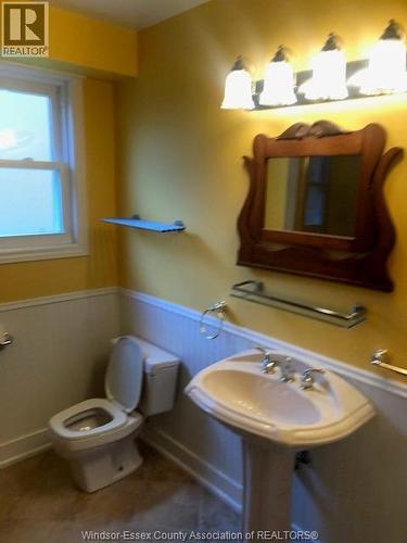 241 CROWNRIDGE BOULEVARD Unit# LOWER , Amherstburg, Ontario N9V 3W3 3