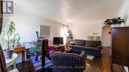 196 Blucher Street, Kitchener, ON 