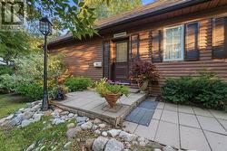 33 LESLEY DRIVE Belleville (Belleville Ward), ON K8N 4G2
