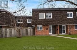 39 - 521 TIMBER LANE  Burlington, ON L7L 4B1