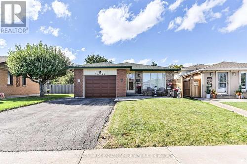 3661 KEENAN CRESCENT  Mississauga, ON L4T 3M1