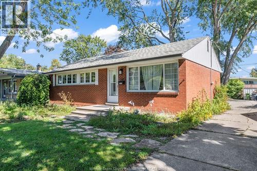 3660 ROXBOROUGH  Windsor, ON N9E 3A2