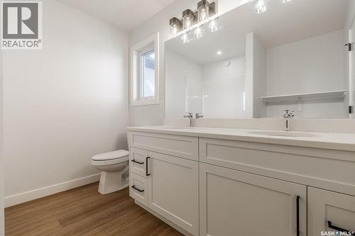 492 Woolf Bend, Saskatoon, SK 