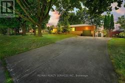 MAIN - 68 RYMAL ROAD E Hamilton, ON L9B 1C1