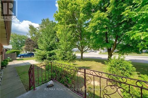 MAIN - 68 RYMAL ROAD E , Hamilton, Ontario L9B 1C1 4