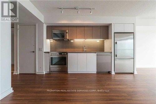 2703 - 85 QUEENS WHARF ROAD , Toronto, Ontario M5V 0J9 5