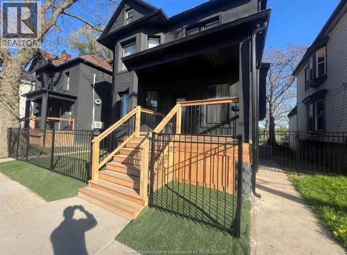 437 WYANDOTTE STREET West Unit# 3 , Windsor, Ontario N9A 5X5