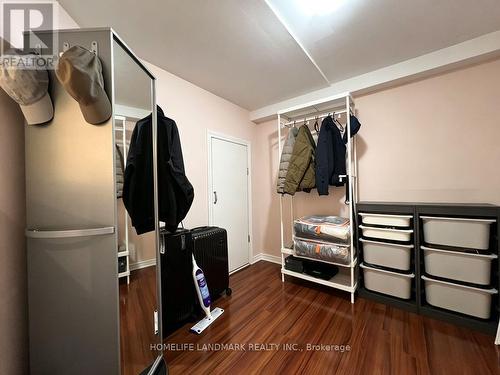 BSMT - 17 NEW HAVENS WAY , Markham, Ontario L3T 5G2 5