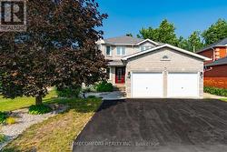 68 GRACE CRESCENT Barrie, ON L4N 9S5