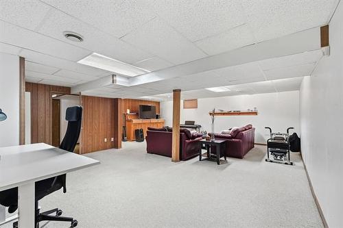 39 Gemini Ave, Winnipeg, MB 