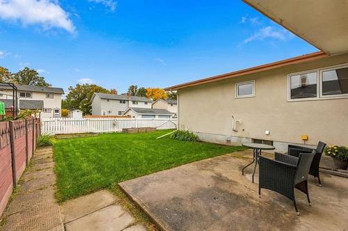 39 Gemini Ave, Winnipeg, MB 