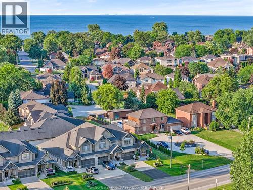 240 OLD TECUMSEH ROAD , Lakeshore, Ontario N8N 3S7 4