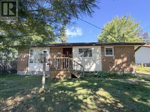 105 Rousseau CRES  Blind River, ON P0R 1B0