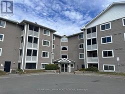 102 - 316 LORRY GREENBERG DRIVE Ottawa, ON K1T 2P4