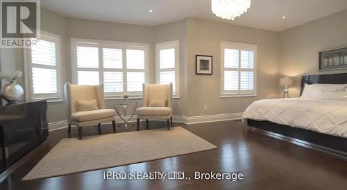 5116 Summersky Court, Mississauga, ON 