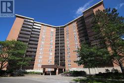 810 - 2020 JASMINE CRESCENT Ottawa, ON K1J 8K5