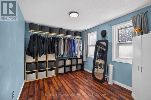 Bedroom - 18 Camrose Court, Kitchener, ON 