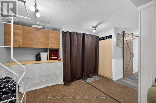 Basement Landry - 18 Camrose Court, Kitchener, ON 