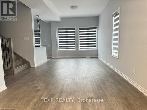 49 - 3 MANN TRAIL , Welland (N. Welland), Ontario L3C 0K2 2