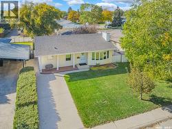 417 Waterloo CRESCENT Saskatoon, SK S7H 4L3