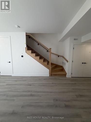 238 ELLIS AVENUE , St. Catharines, Ontario L2P 0H2 5