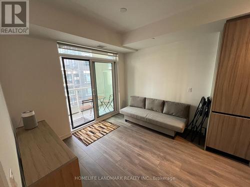 D617 - 8 BEVERLEY GLEN BOULEVARD , Vaughan, Ontario L4J 0L5 4