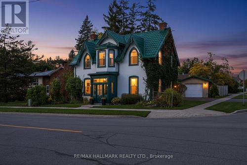 84 WELLINGTON STREET E  Barrie, ON L4M 2C4