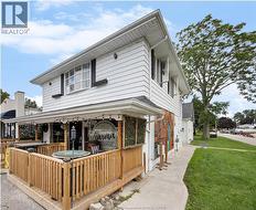 12205 RIVERSIDE DRIVE East  Tecumseh, ON N8N 1A1
