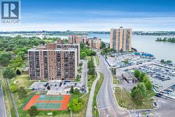 9099 Riverside DRIVE Unit# 1110W Windsor, ON N8S 4P8