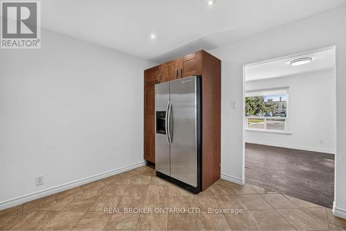 1024 Roosevelt Road, Mississauga, ON 