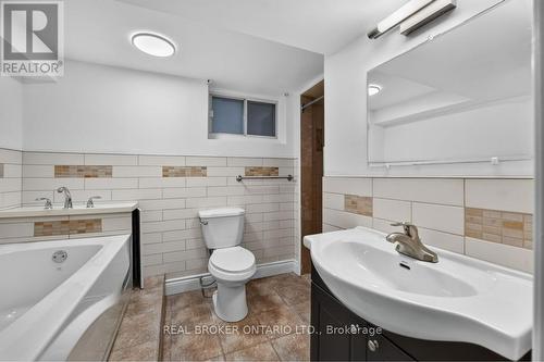 1024 Roosevelt Road, Mississauga, ON 