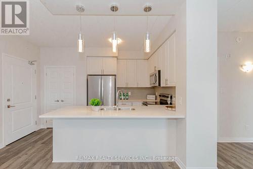 420 - 610 FARMSTEAD DRIVE , Milton, Ontario L9T 8X5 5