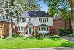 4 BRULE CRESCENT Toronto, ON M6S 4H9
