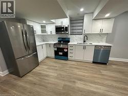 906 FARMSTEAD Drive Unit# Lower Milton, ON L9T 8J5