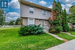 1 - 242 LAKEPORT ROAD St. Catharines (Lakeport), ON L2N 6V2