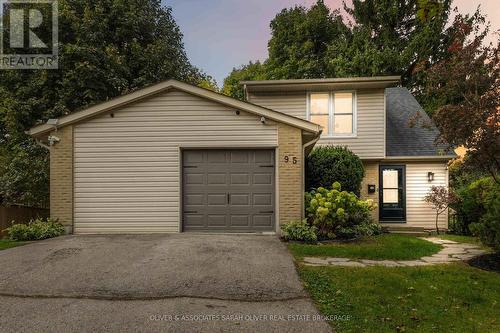 95 BLACKACRES BOULEVARD  London North (North F), ON N6G 2G9