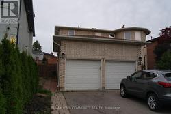 53 LAMAR STREET Vaughan, ON L6A 1A7