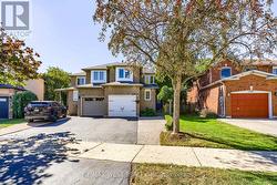 1246 OLD OAK DRIVE Oakville, ON L6M 3K6