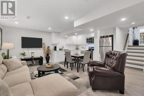 2668 Homelands Drive, Mississauga, ON 