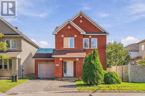 182 ANNAPOLIS CIRCLE  Ottawa, ON K1V 1Z1
