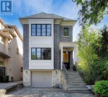 69 TAUNTON ROAD Toronto, ON M4S 2P2