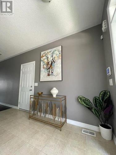 22 FORBES TERRACE , Milton, Ontario L9T 3X3 3
