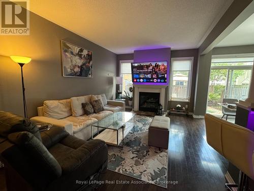 22 FORBES TERRACE , Milton, Ontario L9T 3X3 5