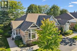 11 HONEYSUCKLE Drive Guelph, ON N1G 4X7
