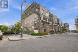 61 - 2441 GREENWICH DRIVE Oakville, ON L6M 0S3