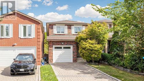 4 DORAL GATE  Markham, ON L3T 7K6