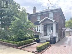 BSMT - 40 RUSHOLME DRIVE Toronto, ON M6J 3J9