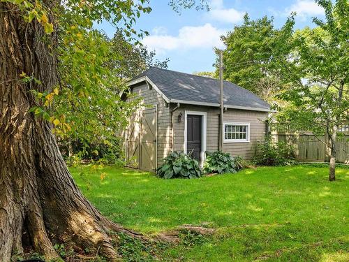 1646 Oxford Street, Halifax, NS 